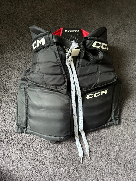 Black Youth Large CCM YTFlex 3 Hockey Goalie Pants (Used)