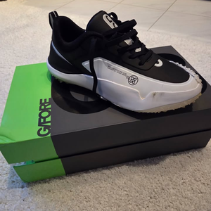 Men's Size M 11.5 (W 12.5) GFore Golf Shoes (New)