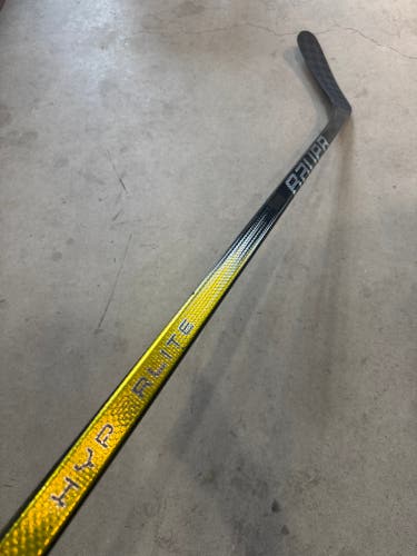 82 Flex P90TM Senior Bauer Vapor Hyperlite 2 Left Hand Hockey Stick Pro Stock (USED)