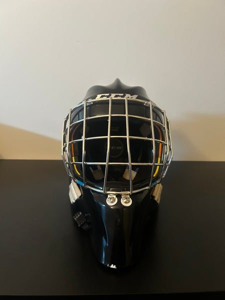 Senior 2021 Large CCM Axis Pro Goalie Mask (Used)