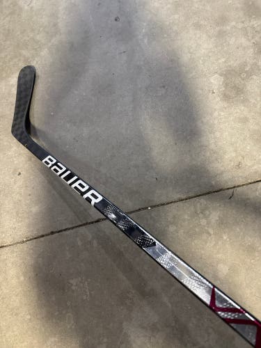 Custom P29 87 Flex Senior Bauer Vapor Hyperlite Left Hand Hockey Stick Pro Stock (NEW)