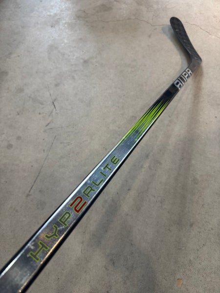 77 Flex P92 Senior Bauer Vapor Hyperlite 2 Left Hand Hockey Stick Pro Stock (USED)