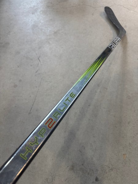 77 Flex P92 Senior Bauer Vapor Hyperlite 2 Left Hand Hockey Stick Pro Stock (USED)