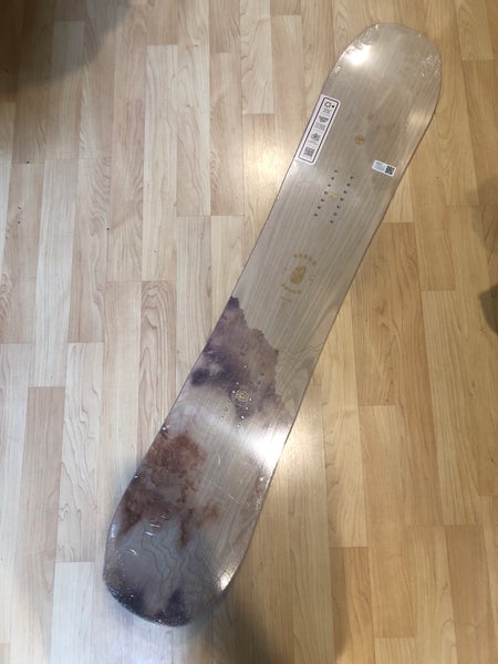 2023 Women's 144cm Arbor Swoon Rocker Snowboard Without Bindings (New)