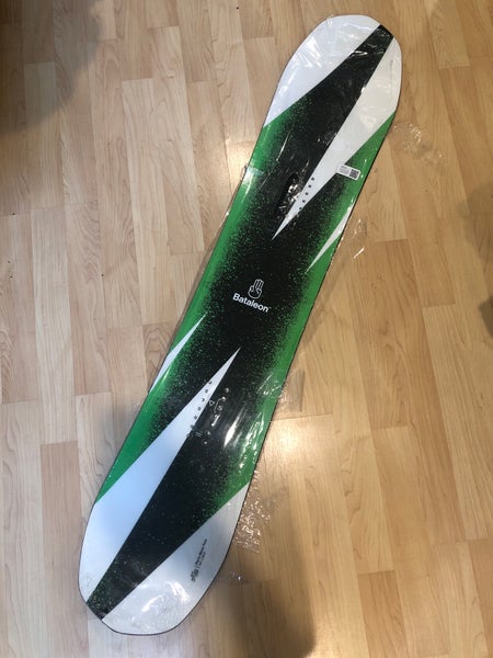 2023 Men's 147cm Bataleon Party Wave Snowboard Without Bindings (New)