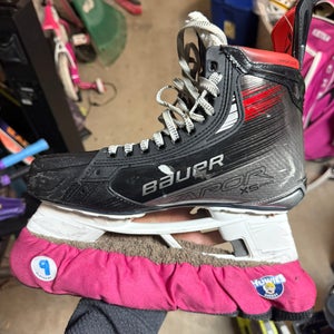Bauer Vapor 5x pro Hockey Skates great condition!