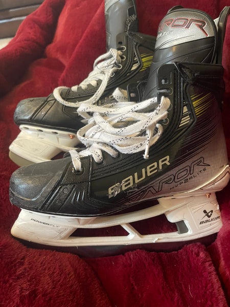2023 Bauer Vapor Hyperlite 2 Hockey Skates 6.5 (Used)