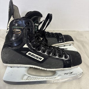 Senior Adult Size 9.5 Bauer Supreme 4000 Ice Hockey Skates