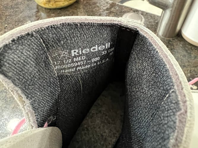 Riedell Figure Skates B Junior 12.5 (Used)