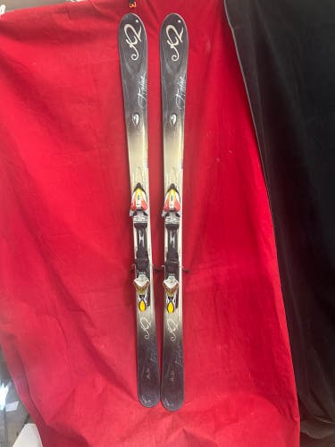 K2 one luv 160cm all mountain ski, binding: marker mod 11.0, range: 267-317