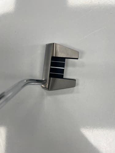 Men's Cleveland HB Soft Milled 11S Mallet Right Handed Putter 35" (Used)