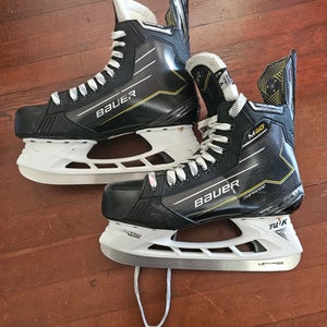 Bauer Supreme M40 Hockey Skates 9 (Used)