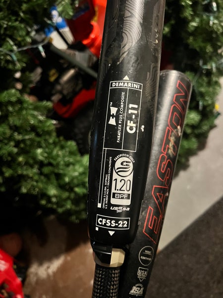 2022 DeMarini CF Composite Bat (-11) 19 oz 30" (Used)