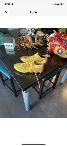 Orange Men's Size M 12.0 (W 13.0) Adult Detachable Cleats  (Used) Rugby, Soccer, Football, Lax