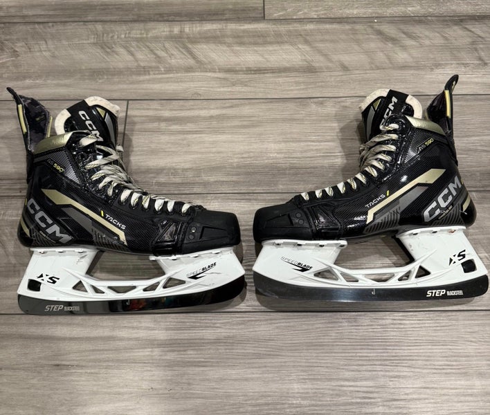 CCM Tacks AS-590 Hockey Skates Regular Width 11.5 (Used)
