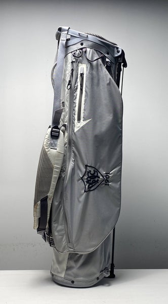 Sun Mountain 2.5+ Lightweight Stand Bag Gray 4-Way Divide Dual Strap Golf Bag