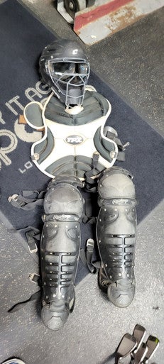 Used Champro MIXED 9-12 Catchers Equipment Other 11497-S000153464