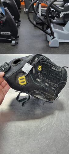 Used Wilson 12 BB/SB Glove RH Throw Black 12" 11497-C000153451