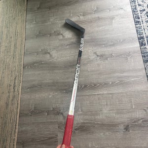 Junior Bauer Vapor Hyperlite Left Hand Hockey Stick P92 (New)
