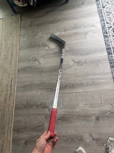 Junior Bauer Vapor Hyperlite Left Hand Hockey Stick P92 (New)