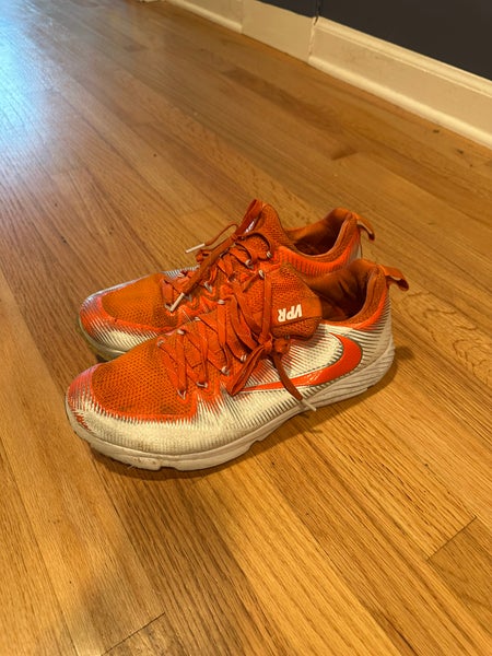 Orange Unisex Size M 10.5 (W 11.5) Adult Nike Vapormax Shoes (Used)