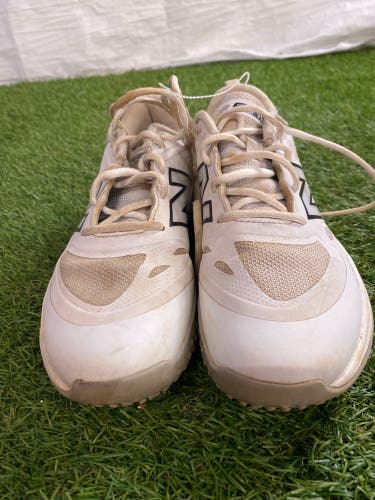 Women's Size W 8.5 Adult New Balance VELOv4 Shoes (Used)