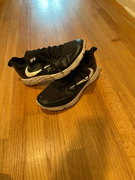 Black Unisex Size M 10.0 (W 11.0) Adult Nike Vapormax Shoes (Used)