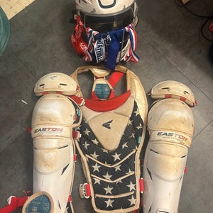Easton Jen Schro The Very Best Catcher's Set (Used)