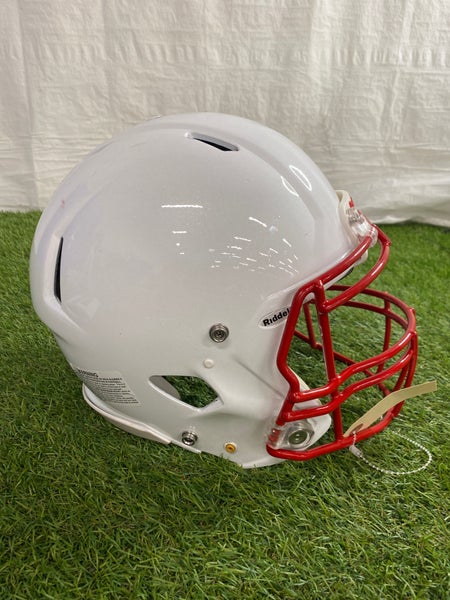 Adult Medium Riddell Speed Helmet (Used)