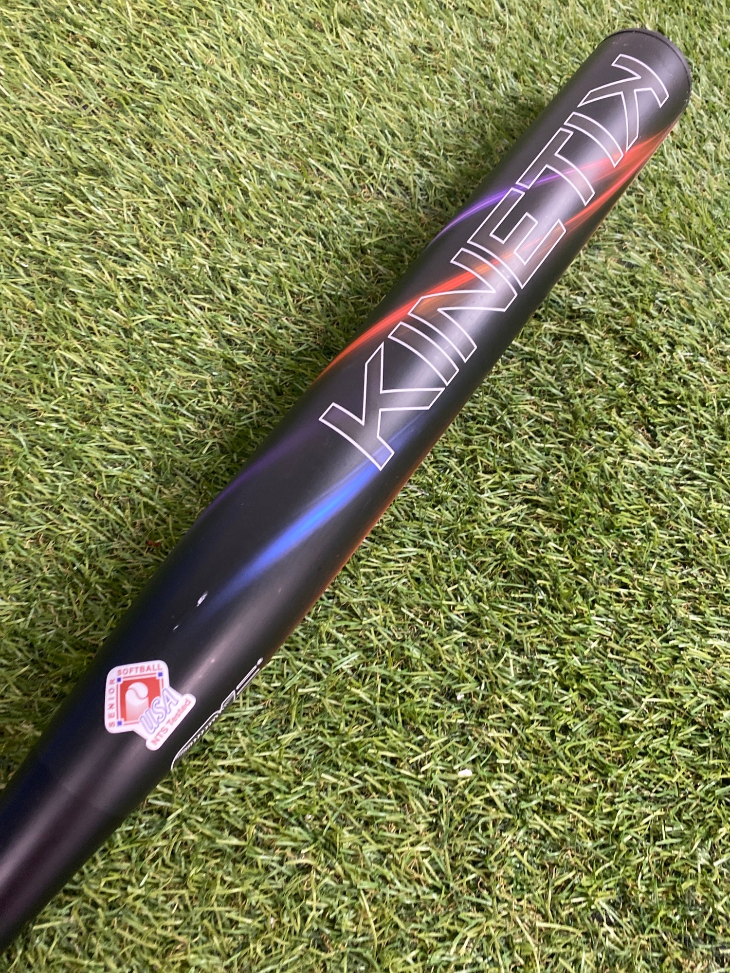 Black Monsta Kinetik Bat (-8) | 26 oz 34