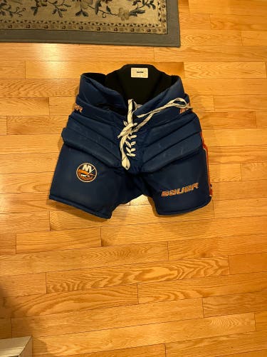 Senior Medium 2025 Bauer custom Hockey Goalie Pants Pro Stock (Used)