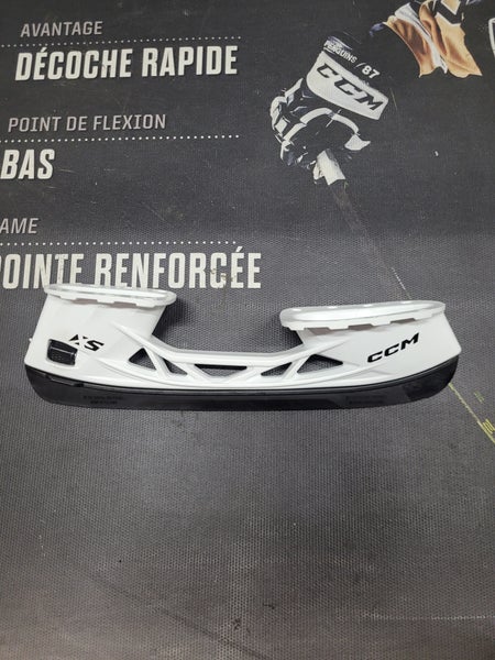 NEW! CCM XS Hockey Skate RIGHT Holder Size 247R