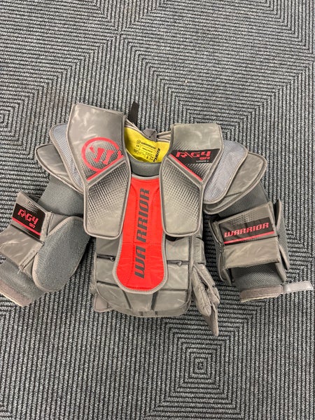 Warrior Ritual G4 Goalie Chest Protector (Used) | Senior Small