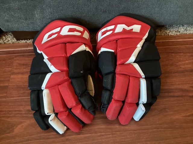 CCM FT 680 Gloves 14" (Used)