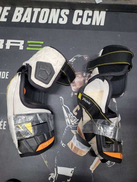 Senior Large CCM Tacks Pro Elbow Pads Pro Stock (Used)