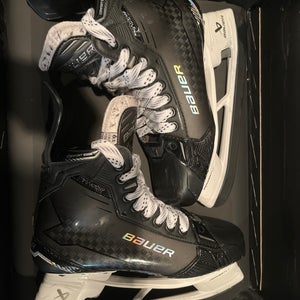 2024 Bauer Supreme Shadow Hockey Skates 6.5 (Used)