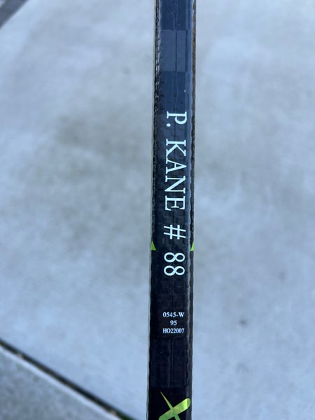 Senior Bauer Ag5nt Left Hand Hockey Stick Pro Stock - Patrick Kane Curve