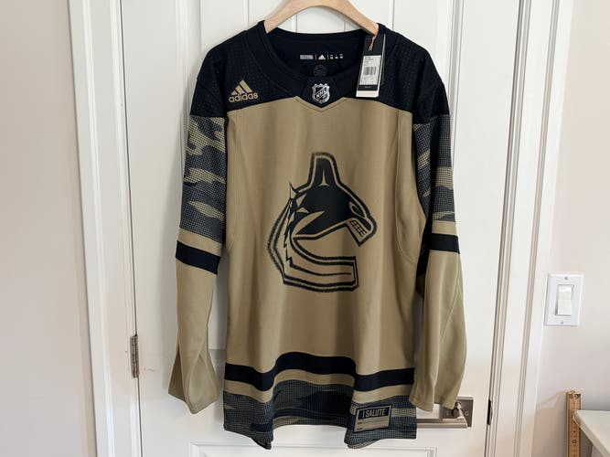 BNWT Authentic Adidas Vancouver Canucks Military Appreciation Jersey 52 Large
