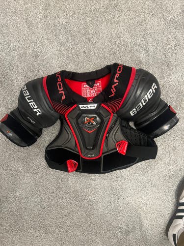 Medium Senior Bauer Vapor 1X Lite Shoulder Pads (New)