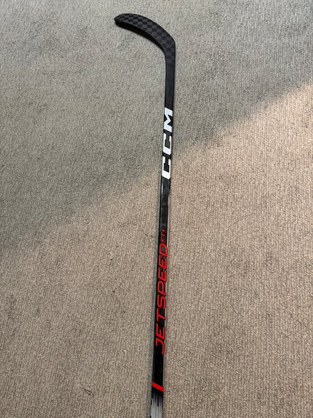 Senior CCM JetSpeed Team Right Handed Hockey Stick P29 (New)