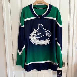 BNWT Authentic Fanatics Vancouver Canucks Reverse Retro Sprite Jersey Size 2XL
