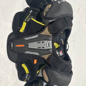 Men's Large Junior CCM Tacks AS-V Pro Shoulder Pads (Used)