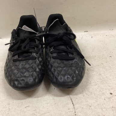 Used Nike Soccer Cleats Black Youth 13.5 11725-S000493754