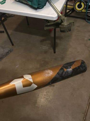 2023 DeMarini Zoa Composite USSSA Certified Bat (-8) 22 oz 30" (Used)