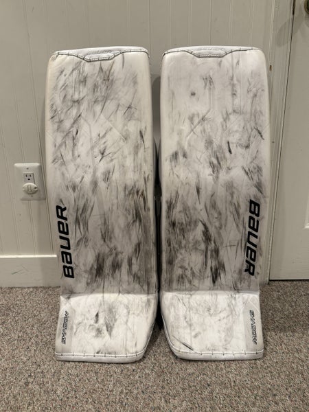 Senior Large (35+) Bauer Supreme Shadow Goalie Leg Pads (Used)