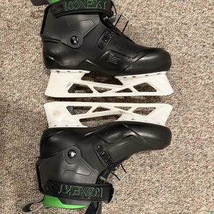Senior Size 8 Bauer Konekt Hockey Goalie Skates (Used)