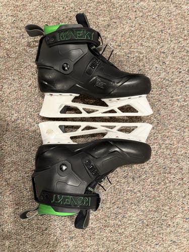 Senior Size 8 Bauer Konekt Hockey Goalie Skates (Used)