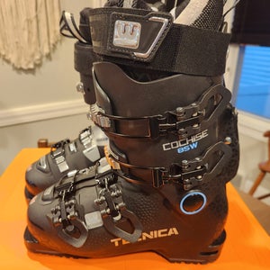Mondo 23 & 23.5 Women's Tecnica All Mountain Cochise 85 W Ski Boots Soft Flex (New)