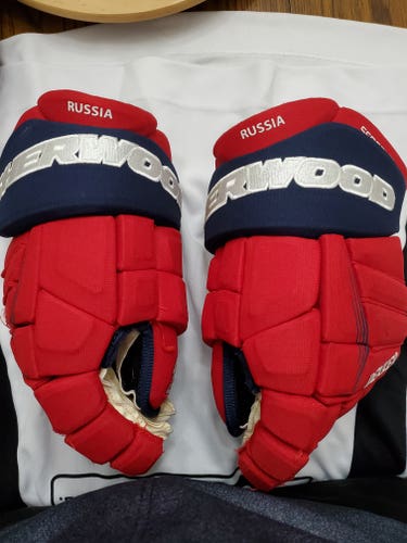 Sher-Wood Rekker Gloves 15" Pro Stock (Used)