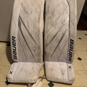 34" 2023 Bauer Vapor X5 Pro Goalie Leg Pads (Used)